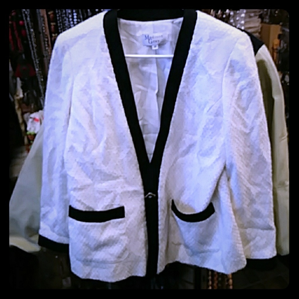 Madison Gray Light Blazer